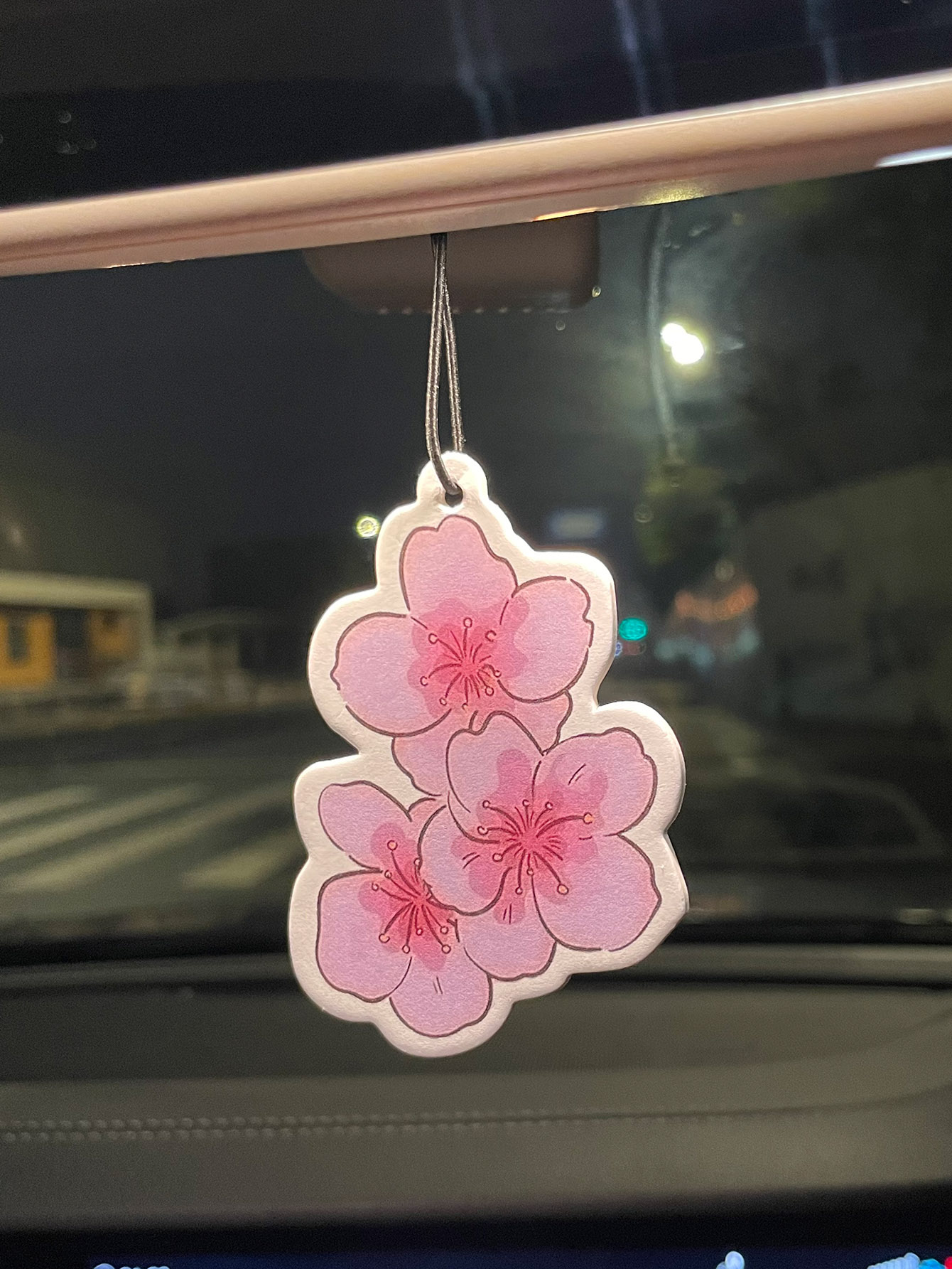 Sakura/Freesia Pewangi Mobil S - Perfume Room Fragrance ulasan dan harga